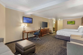 Standard Room, 2 Queen Beds, Refrigerator & Microwave (Oversized Room)