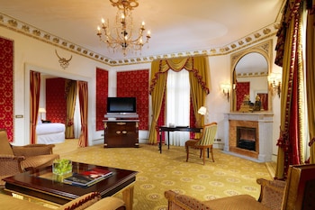 Junior Suite, 1 King Bed