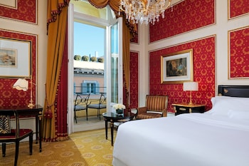 Deluxe Room, 1 Queen Bed