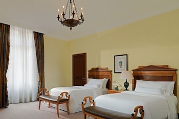Deluxe Room, 2 Twin Beds