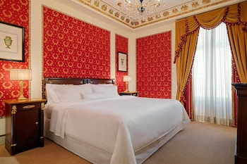Junior Suite, 1 King Bed
