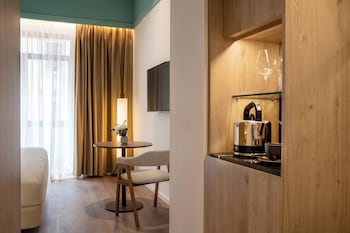 Melia Room