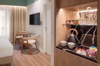 Melia Room, Room, Connecting Rooms