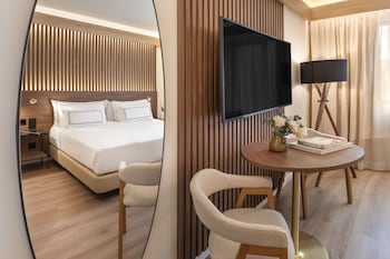 The Level, Room