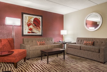 Suite, 1 King Bed