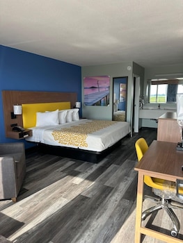 Room, 1 Queen Bed, Smoking