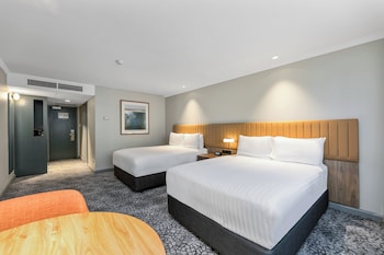 Standard Room, 2 Double Beds