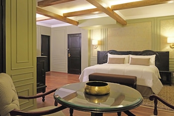 Superior Room, 1 King Bed