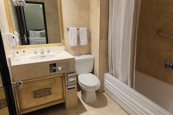 Superior Room, 1 King Bed