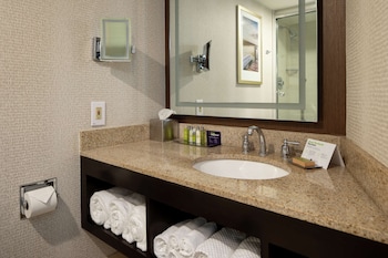 Executive Suite, 1 King Bed, Non Smoking