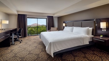 Suite, 2 Bedrooms (Living Area)
