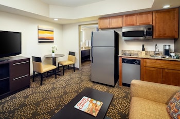 Suite, 1 Bedroom (Boardroom)