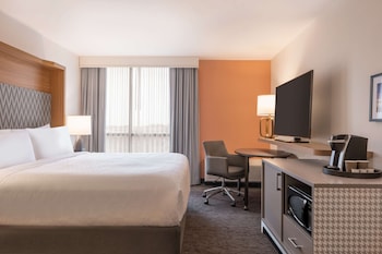 Room, 1 King Bed, Accessible (Hearing)