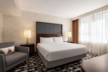 Room, 1 King Bed, Accessible, Balcony
