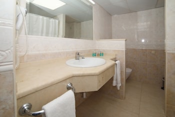 Apartment, Partial Sea View