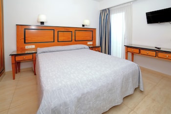 Apartment, Partial Sea View