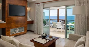Elite Suite, 1 Bedroom, Ocean View (2-Story 1-Bedroom Butler Villa Suite)
