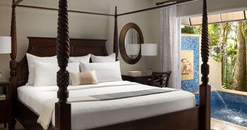 Honeymoon Suite, 1 Bedroom, Garden View (Honeymoon Butler Suite w/Private Pool)