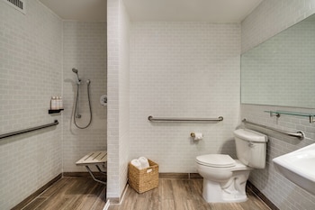 Accessible Queen Bedroom
