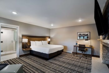Suite, 1 King Bed, Non Smoking, Fireplace