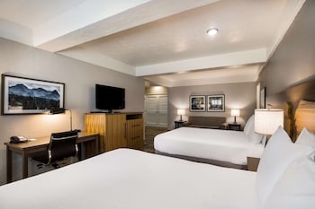 Suite, Multiple Beds, Non Smoking (with Single Sofabed)