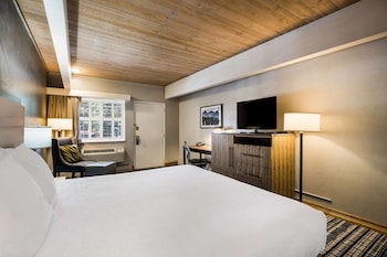Suite, 2 Queen Beds, Non Smoking