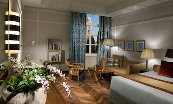 Deluxe Room (Old City Floors 5-6)