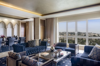 Royal Suite
