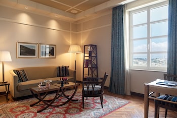 Suite (Mini)