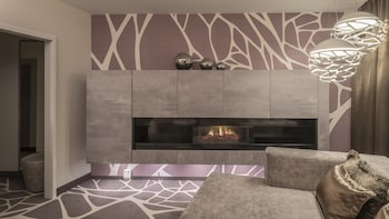 Premium Room, 1 King Bed