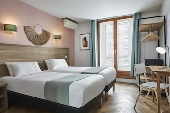 Club Room, 2 Twin Beds