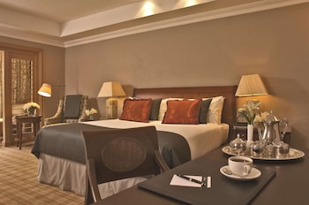 Family Room, Multiple Beds