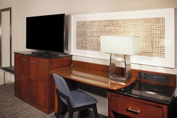 Room, 1 King Bed (Mobility Accessible, Roll-In Shower)