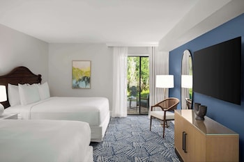 Deluxe Room, 1 King Bed