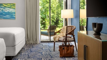 Suite, 2 Bedrooms, Accessible