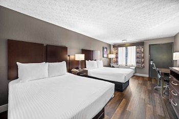 Standard Room, 2 Queen Beds, Non Smoking