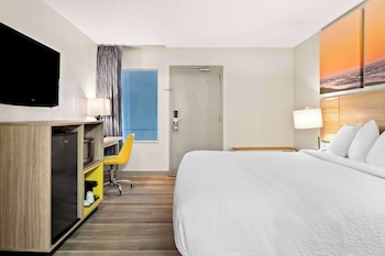 Room, 1 King Bed, Accessible, Non Smoking