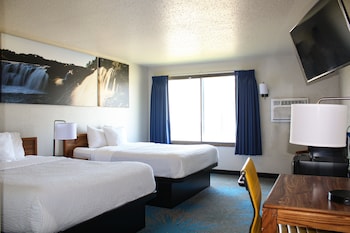 Standard Room, 2 Queen Beds, Non Smoking