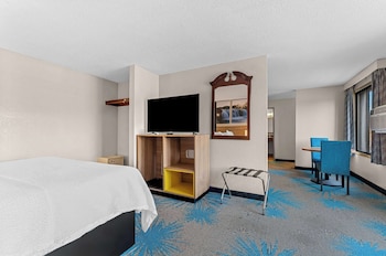 Studio Suite, 1 King Bed, Non Smoking