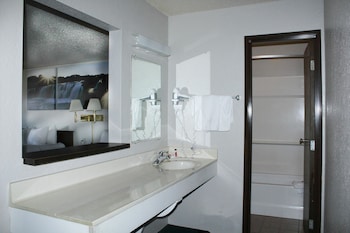 Studio Suite, 2 Queen Beds, Non Smoking