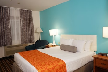 Standard Room, 1 Queen Bed, Accessible