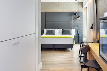 Family Room, Terrace