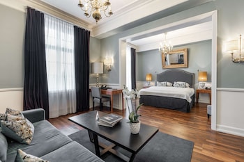 Junior Suite (With View)