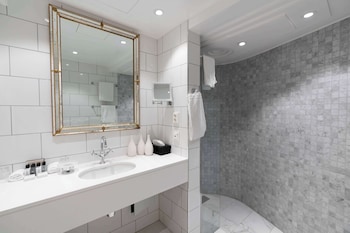 Penthouse (Suite)