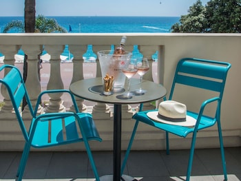 Deluxe Room, 1 Double Bed, Balcony