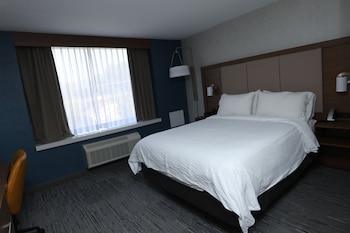 Standard Room, 1 Queen Bed, Accessible (Mobility, Accessible Tub)