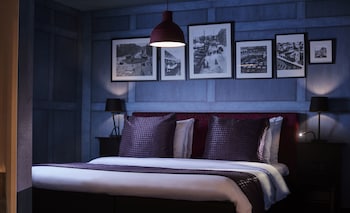The Guest Suite with Bubble Bath