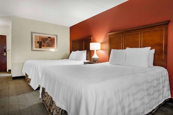 Standard Room, 2 Queen Beds, Non Smoking, Refrigerator & Microwave