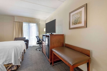 Standard Room, 2 Queen Beds, Non Smoking, Refrigerator & Microwave
