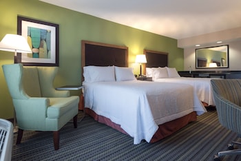 Deluxe Room, 2 Queen Beds, Non Smoking